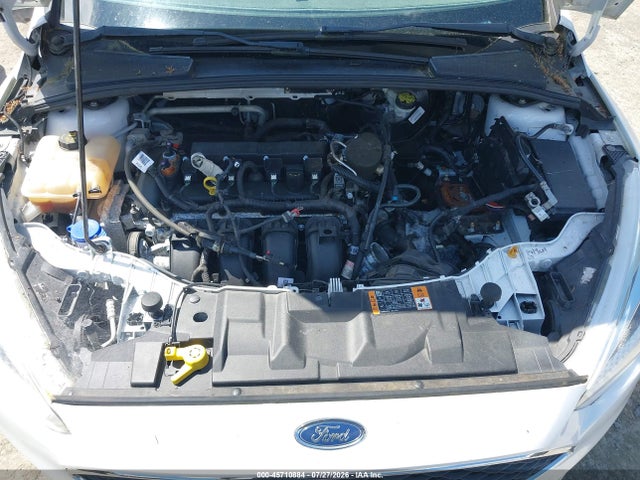 Ford FOCUS SE 2016 1FADP3F23GL294063 Image 10