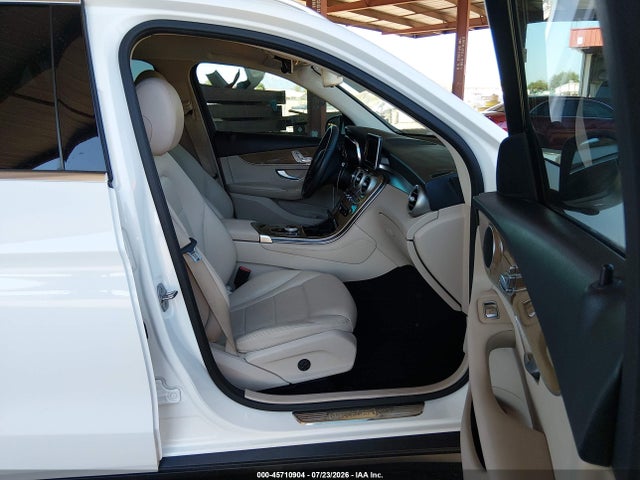 WDC0G4KB8JV019010 Mercedes-Benz Glc 300 4matic