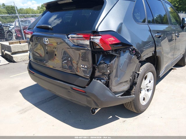 2019 Toyota Rav4 Xle მანქანა იყიდება აუქციონზე, vin: JTMP1RFV1KD505205, აუქციონის ნომერი: 45710911