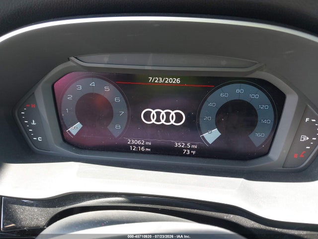 2024 Audi Q3 Premium 40 Tfsi Quattro Tiptronic მანქანა იყიდება აუქციონზე, vin: WA1AUCF32R1083539, აუქციონის ნომერი: 45710920