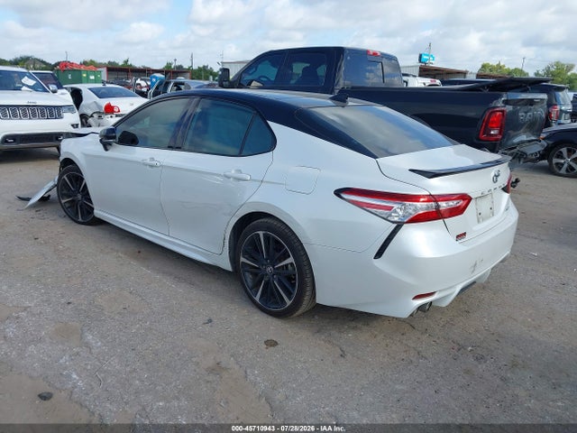 45710943 :رقم المزاد ، 4T1K61AK8LU370120 vin ، 2020 Toyota Camry Xse مزاد بيع