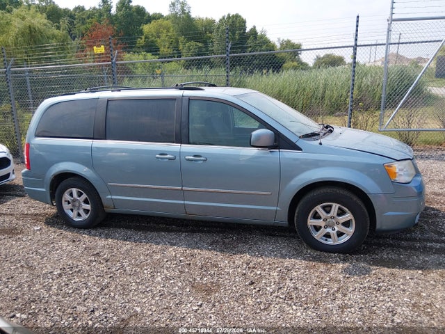 45710944 :رقم المزاد ، 2A8HR54179R504081 vin ، 2009 Chrysler Town & Country Touring مزاد بيع