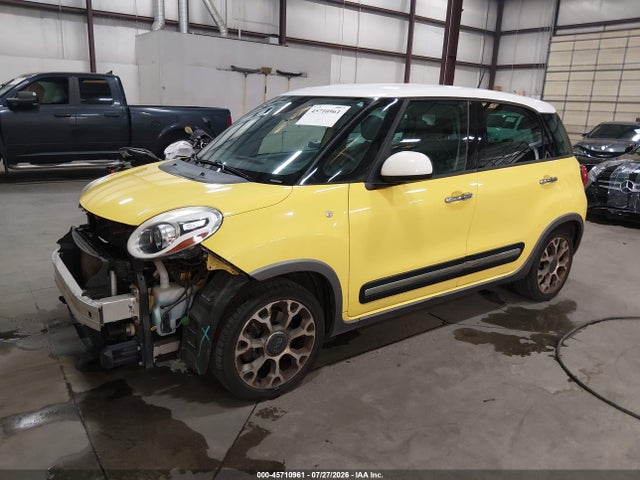 ZFBCFADH4FZ032927 Fiat 500L TREKKING