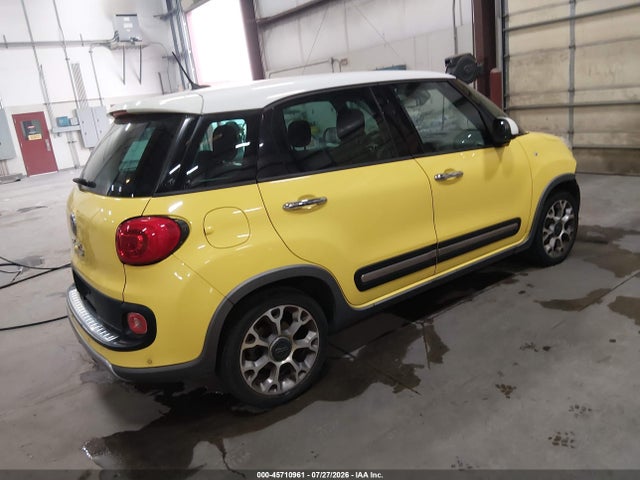 ZFBCFADH4FZ032927 Fiat 500L TREKKING