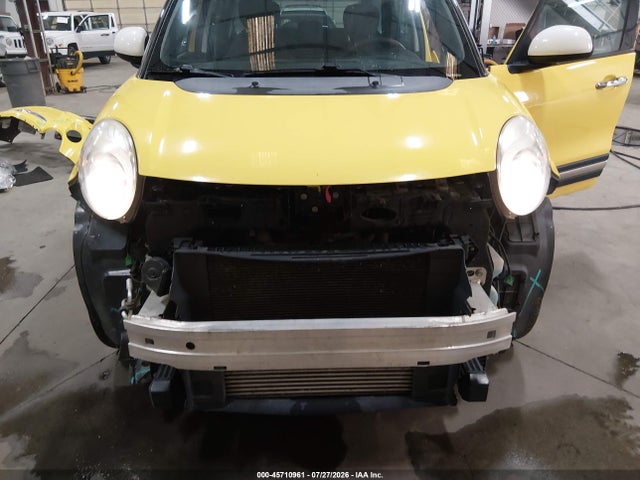 ZFBCFADH4FZ032927 Fiat 500L TREKKING