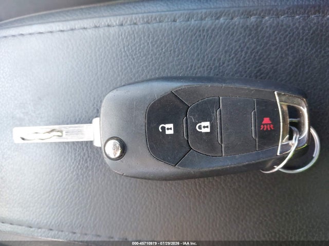 Auction sale of the 2017 Chevrolet Cruze Lt Auto, vin: 3G1BE6SM0HS586046, lot number: 45710979
