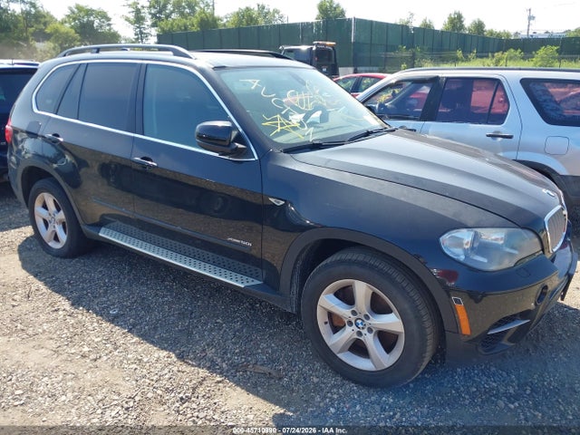 45710990 :رقم المزاد ، 5UXZV8C51DL426880 vin ، 2013 Bmw X5 Xdrive50i مزاد بيع