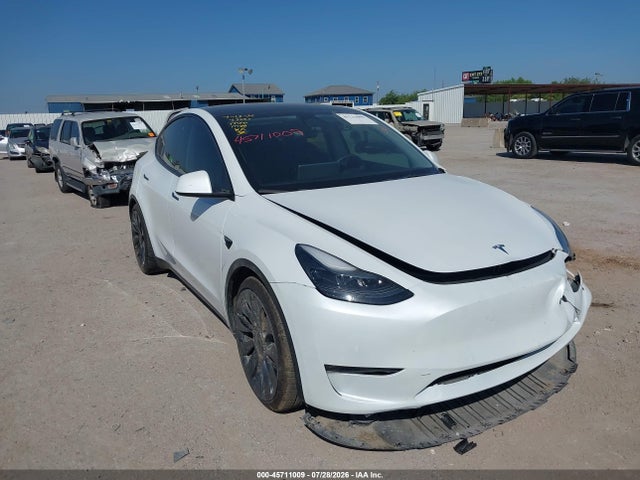 Продаж на аукціоні авто 2022 Tesla Model Y Performance Dual Motor All-wheel Drive, vin: 7SAYGDEF1NF397958, номер лоту: 45711009