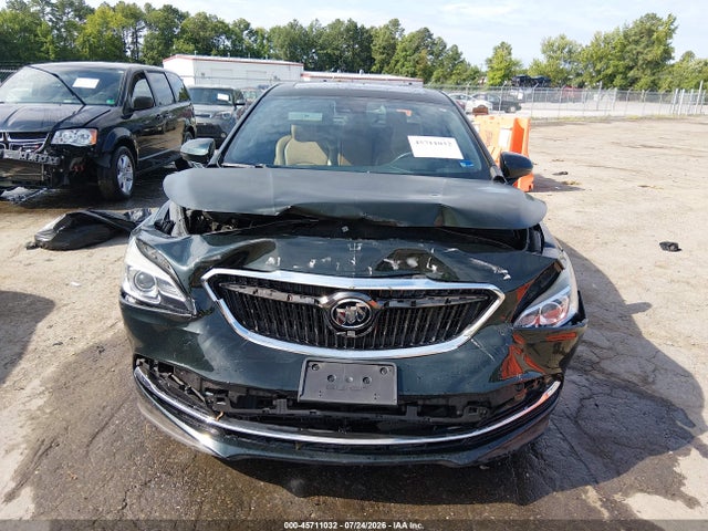1G4ZR5SS2HU132928 Buick Lacrosse Premium