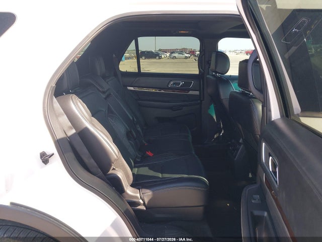Продажа на аукционе авто 2016 Ford Explorer Platinum, vin: 1FM5K8HT8GGD12769, номер лота: 45711044