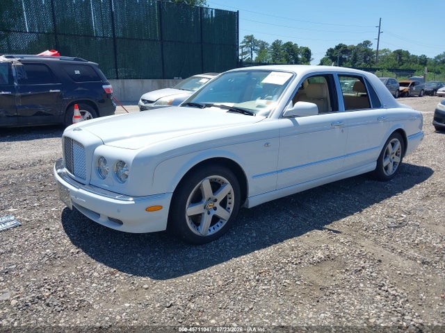 2005 Bentley Arnage R/rl მანქანა იყიდება აუქციონზე, vin: SCBLC37F85CX10918, აუქციონის ნომერი: 45711047
