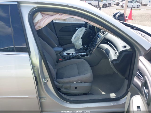 2015 Chevrolet Malibu Ls მანქანა იყიდება აუქციონზე, vin: 1G11B5SL2FF283941, აუქციონის ნომერი: 45711087