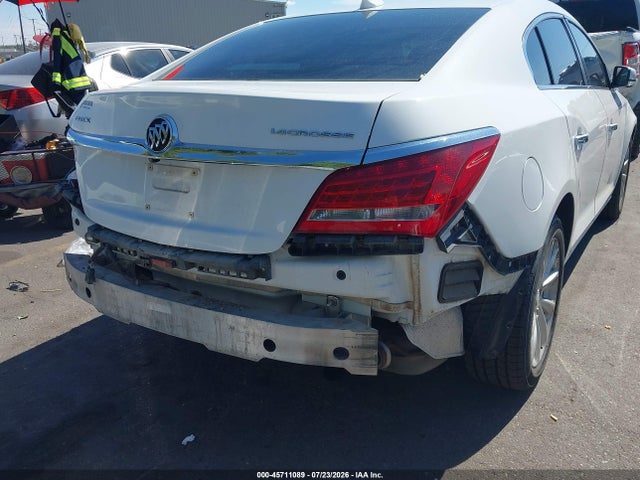 1G4GB5G38FF119972 Buick Lacrosse Leather