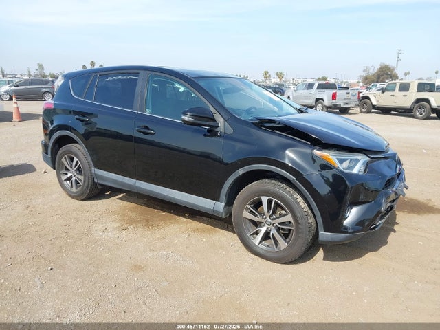 Toyota Rav4 Xle 2018 2T3WFREV6JW510853 головне зображення