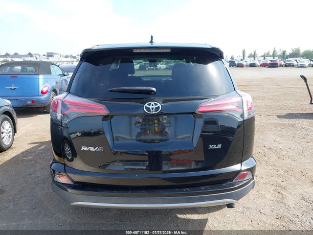 Toyota Rav4 Xle 2018 2T3WFREV6JW510853 Image 16