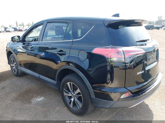 Toyota Rav4 Xle 2018 2T3WFREV6JW510853 Image 3