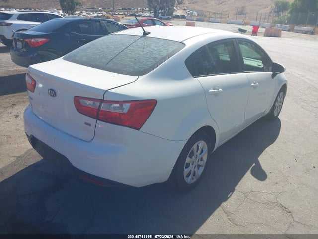 KIA RIO LX 2014 KNADM4A31E6354391 Image 4