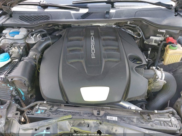 45711205 :رقم المزاد ، WP1AF2A25FLA42197 vin ، 2015 Porsche Cayenne Diesel مزاد بيع