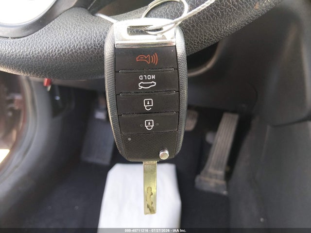 KIA Optima Lx 2017 5XXGT4L38HG155019 Image 11