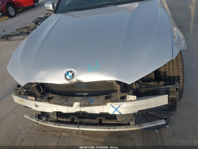 45711225 :رقم المزاد ، WBA5R1C02LFH85748 vin ، 2020 Bmw 330i مزاد بيع