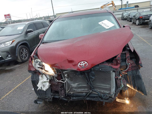 Продажа на аукционе авто 2011 Toyota Sienna Le V6, vin: 5TDKK3DC8BS168316, номер лота: 45711230