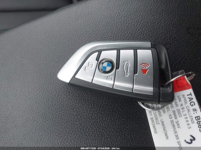 45711236 :رقم المزاد ، 5UX43DP03N9L39665 vin ، 2022 Bmw X3 Sdrive30i مزاد بيع