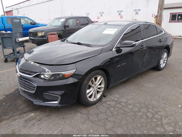 Chevrolet MALIBU LT 2018 1G1ZD5ST8JF138084 Image 2