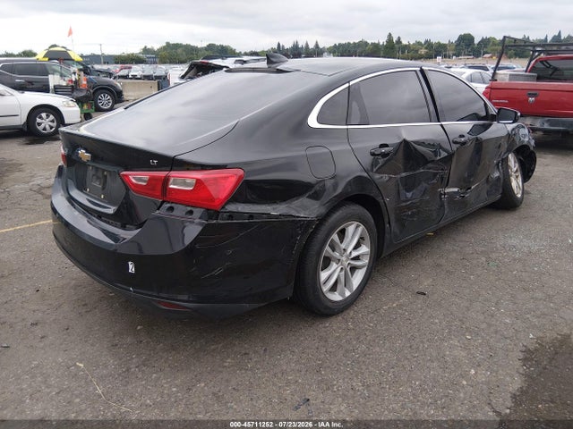 Chevrolet MALIBU LT 2018 1G1ZD5ST8JF138084 Image 4