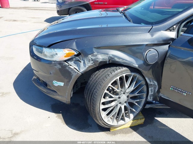 Ford Fusion Energi Titanium 2016 3FA6P0SU4GR235913 Image 6