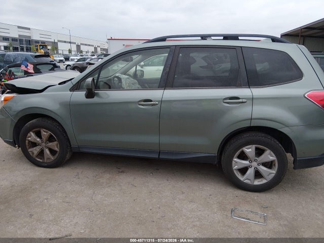 45711315 :رقم المزاد ، JF2SJADC7GH515381 vin ، 2016 Subaru Forester 2.5i Premium مزاد بيع