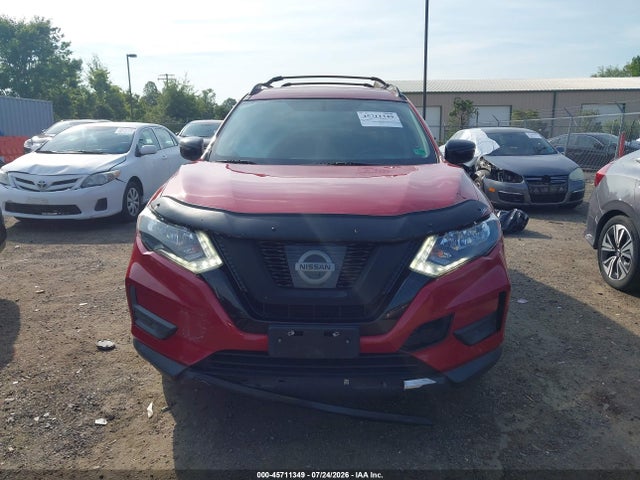 2017 Nissan Rogue Sv მანქანა იყიდება აუქციონზე, vin: 5N1AT2MV0HC875808, აუქციონის ნომერი: 45711349