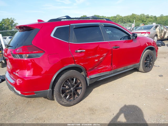 2017 Nissan Rogue Sv მანქანა იყიდება აუქციონზე, vin: 5N1AT2MV0HC875808, აუქციონის ნომერი: 45711349