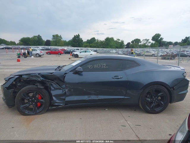 45711372 :رقم المزاد ، 1G1FB1RS8M0126765 vin ، 2021 Chevrolet Camaro Rwd  1lt مزاد بيع