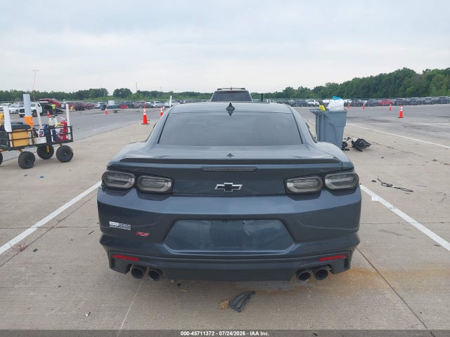 45711372 :رقم المزاد ، 1G1FB1RS8M0126765 vin ، 2021 Chevrolet Camaro Rwd  1lt مزاد بيع