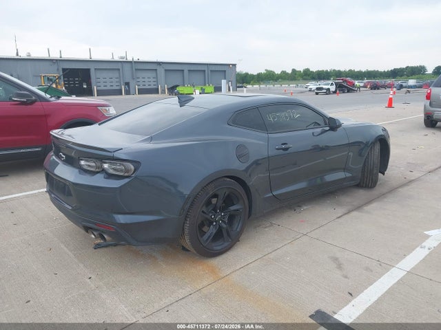 45711372 :رقم المزاد ، 1G1FB1RS8M0126765 vin ، 2021 Chevrolet Camaro Rwd  1lt مزاد بيع