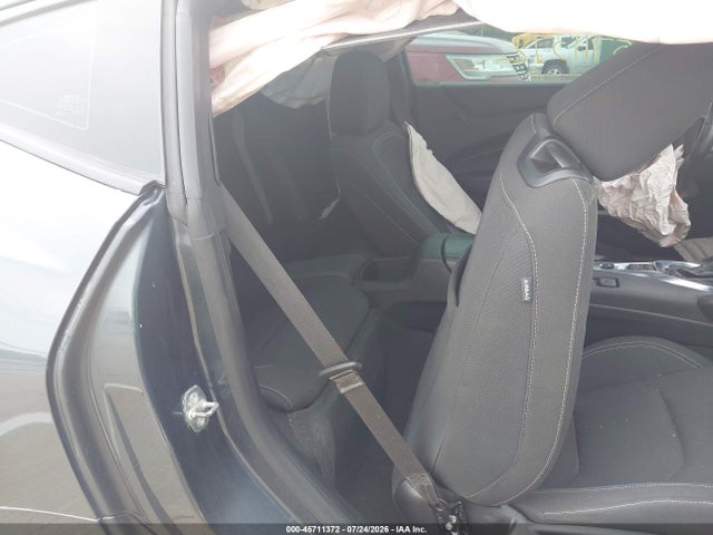 45711372 :رقم المزاد ، 1G1FB1RS8M0126765 vin ، 2021 Chevrolet Camaro Rwd  1lt مزاد بيع