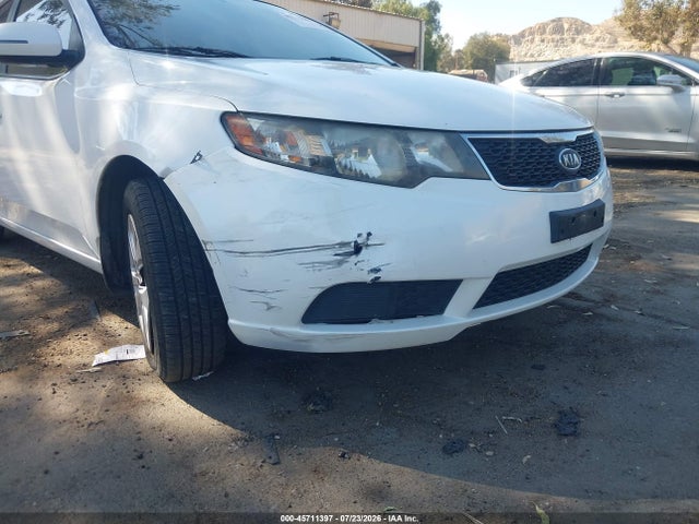 45711397 :رقم المزاد ، KNAFU4A2XD5688178 vin ، 2013 Kia Forte Ex مزاد بيع