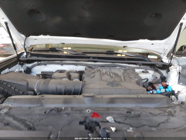 Toyota 4RUNNER SR5 2018 JTEBU5JR7J5584064 Image 10