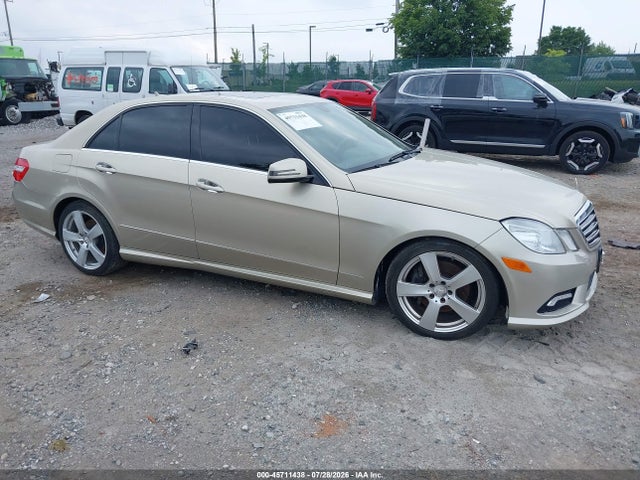 45711438 :رقم المزاد ، WDDHF8HB0BA437571 vin ، 2011 Mercedes-benz E 350 4matic مزاد بيع
