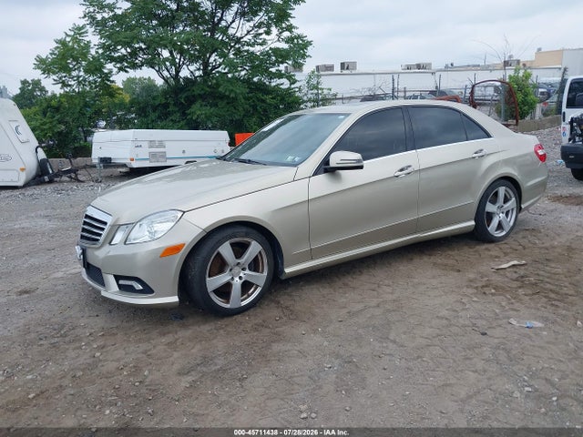 45711438 :رقم المزاد ، WDDHF8HB0BA437571 vin ، 2011 Mercedes-benz E 350 4matic مزاد بيع