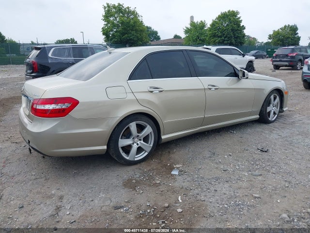 45711438 :رقم المزاد ، WDDHF8HB0BA437571 vin ، 2011 Mercedes-benz E 350 4matic مزاد بيع
