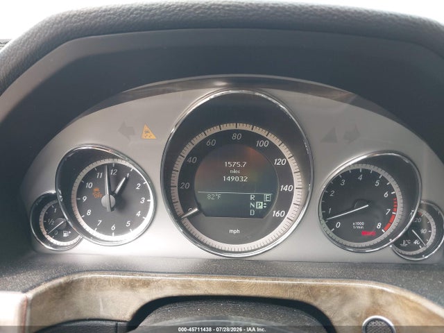 45711438 :رقم المزاد ، WDDHF8HB0BA437571 vin ، 2011 Mercedes-benz E 350 4matic مزاد بيع
