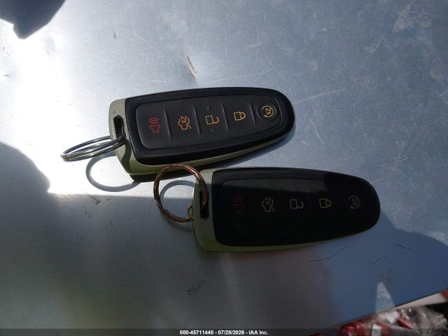 2FMGK5C80FBA07735 Ford FLEX SEL
