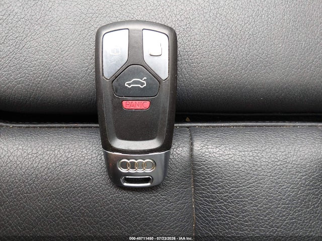 45711450 :رقم المزاد ، WAUENAF43HN014316 vin ، 2017 Audi A4 Premium Plus مزاد بيع
