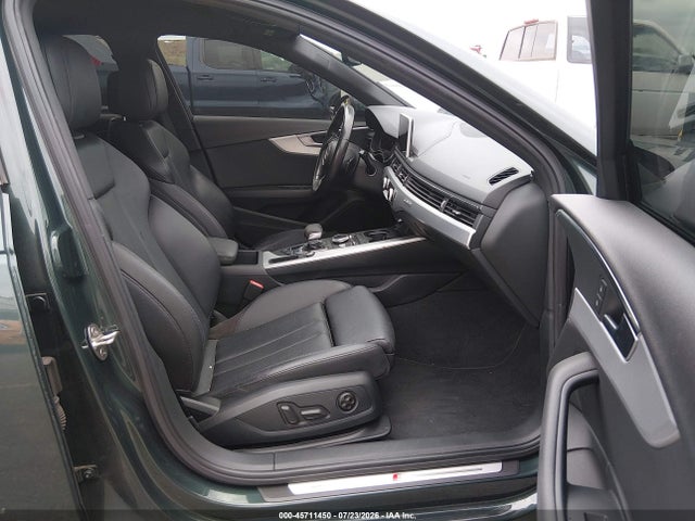 45711450 :رقم المزاد ، WAUENAF43HN014316 vin ، 2017 Audi A4 Premium Plus مزاد بيع