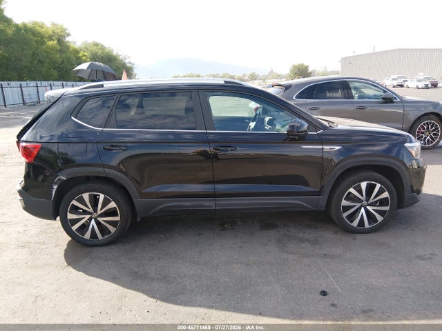 Продажа на аукционе авто 2022 Volkswagen Taos 1.5t Se, vin: 3VVRX7B23NM014409, номер лота: 45711469
