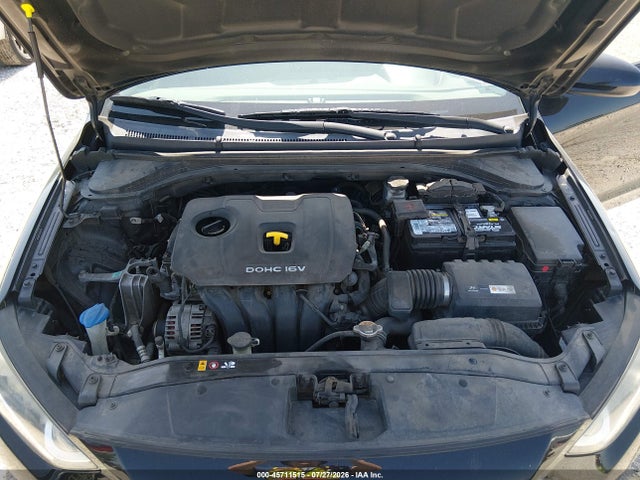 5NPD84LF8HH025714 Hyundai ELANTRA SE
