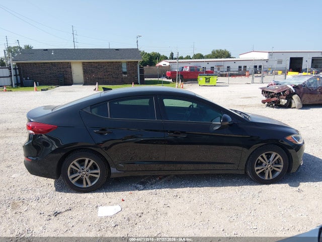 5NPD84LF8HH025714 Hyundai ELANTRA SE