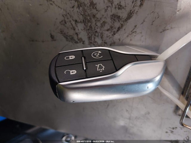 Auction sale of the 2022 Maserati Mc20, vin: ZAM24BXAXN0395699, lot number: 45711518