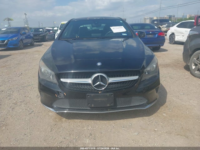 45711519 :رقم المزاد ، WDDSJ4GB5HN409717 vin ، 2017 Mercedes-benz Cla 250 4matic مزاد بيع